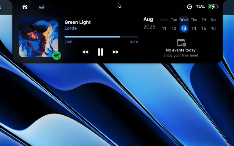 Boring Notch expanded to show music controls and a calendar